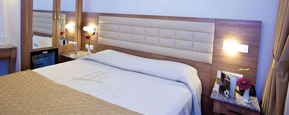 The City Hotel Istanbulská provincie Exteriér fotografie